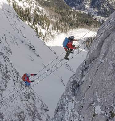 Donnerkogel-Klettersteig im Winter