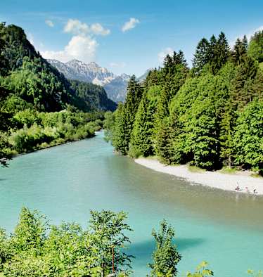 Der Lechweg ist nur einer von zahlreichen wunderschönen Wasserwanderungen in Österreich.