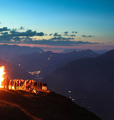 Sonnwendfeuer im Gasteinertal, Salzburg