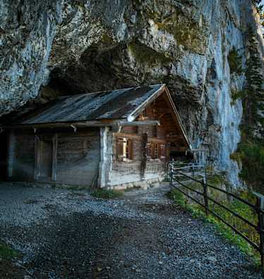 Die Bärenhöhle am Alpstein im Kanton Appenzell-Innerrhoden