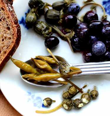 Selbstgemacht: Bärlauchblütenknospen als falsche Kapern