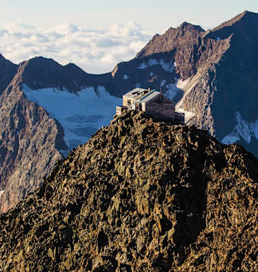 Becherhaus in den Stubaier Alpen in Südtirol