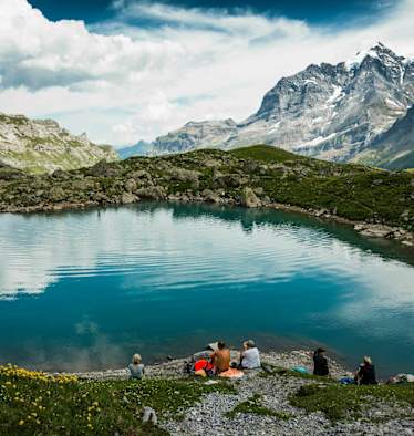 Der Obernhornsee und das Lauterbrunnental mit dem Mönch, Jungfrau-Altesch und Bietschhorn (rechts)