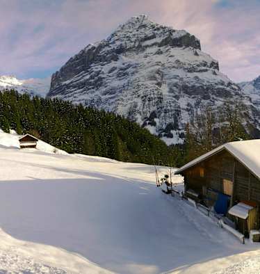 Blick in die winterliche Landschaft der Jungfrau-Region rund um Grindelwald