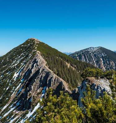 Grat und Gipfel der Brecherspitz in den Schlierseeer Alpen, Bayern