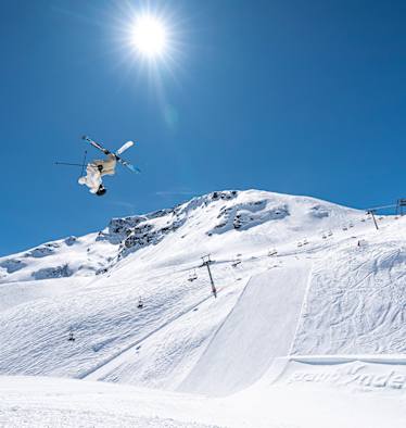 Das Engadin ist ein Paradies für Abenteurer auf und abseits der Piste.