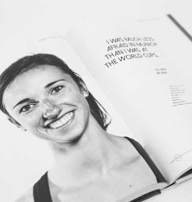 Buch: Beyond The Face