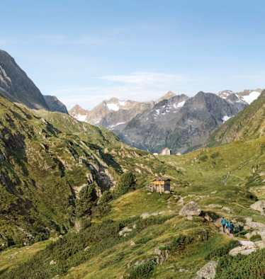 Auf dem Weg zur Franz-Senn-Hütte im Tiroler Stubaital.