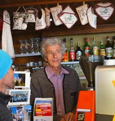 Enrico „Heini“ Demetz von der Toni-Demetz-Hütte in den Dolomiten