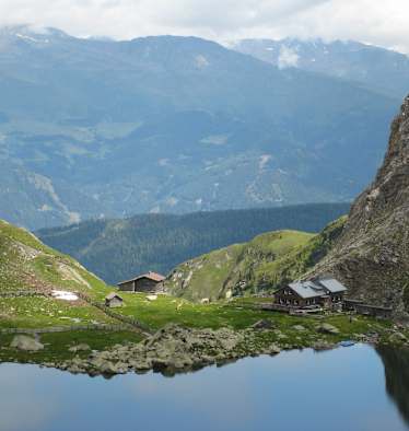 Karnischer Höhenweg: Obstanserseehütte