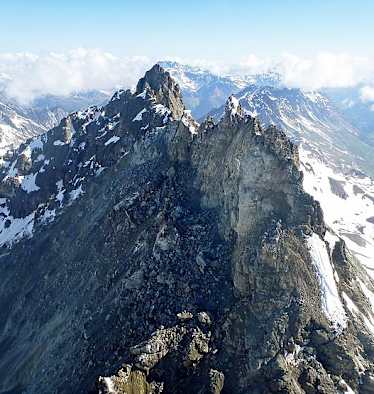 Das Fluchthorn nach dem Felssturz im Juni 2023