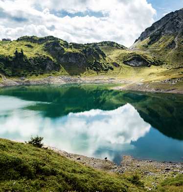 Formarinsee in den Lechtaler Alpen in Vorarlberg