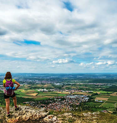 Wandern im Biosphärengebiet Schwäbische Alb: Gipfel des Breitensteins bei Ochsenwang