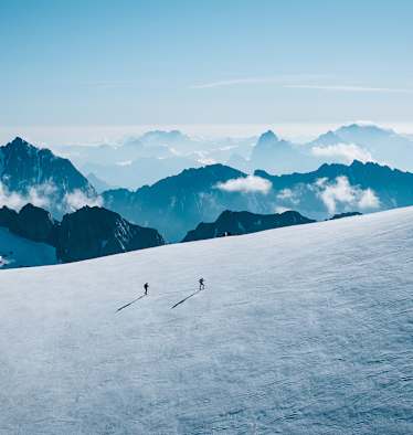 „Gipfeli of Switzerland“: Ein Abenteuerfilm in den schneebedeckten Schweizer Alpen.