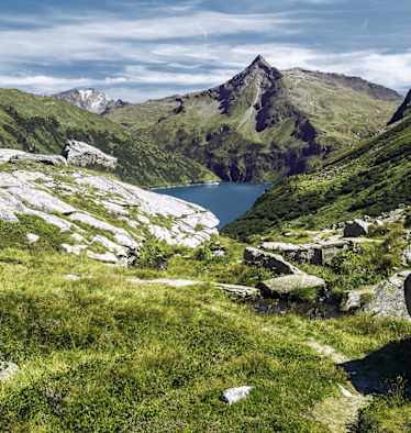 Die Berge im Gasteinertal aus der Luft