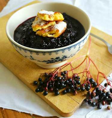 Hollerröster: Holler mit Apfel, Birne und Zwetschge