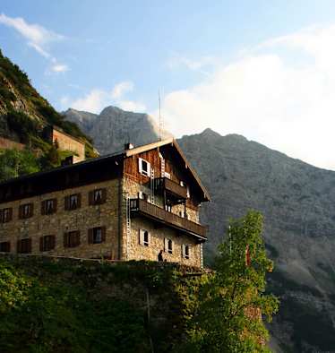 Das Karwendelhaus in Tirol