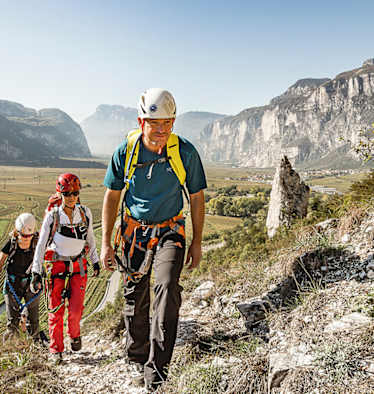 Klettersteig Fennberg mit Ausblick auf Südtirols Süden