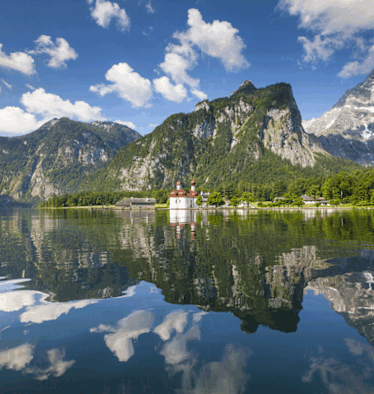 An Schönheit ist das Berchtesgadener Land kaum zu übertreffen. Der Königssee mit dem Steinernen Meer im Hintergrund.