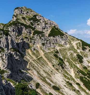 Hangquerung unterhalb der Kramerspitze in Garmisch-Partenkirchen in Bayern