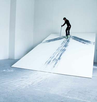 Wenn Bergführer die Zeit nutzen und sich anderen Tätigkeiten widmen: Felix Tschurtschenthaler hat nun Zeit für künstlerische Projekte 