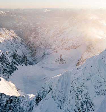 Blick von der Zugspitze ins Höllental