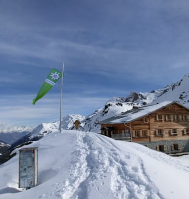 Die Marteller Hütte (2.585 m) in Südtirol