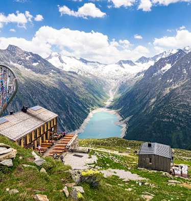Olpererhütte (2.389 m) in den Zillertaler Alpen