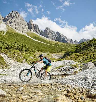 Mountainbiken Tirol Stubaier Alpen