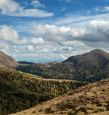 Herbstliches Wandern in den Kärntner Nockbergen