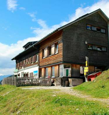 Schnell von Innsbruck aus erreichbar: Das Solsteinhaus (1.806 m)
