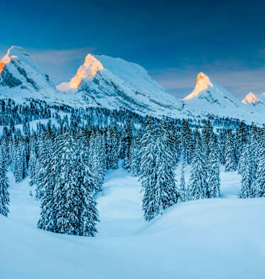 Ausblick in Toggenburg auf die winterlichen Gipfel der Churfirsten, St. Gallen