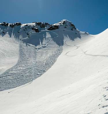 Schnee nach langer Kälteperiode: Ein gut erkennbares, aber dennoch tückisches Gefahrenmuster