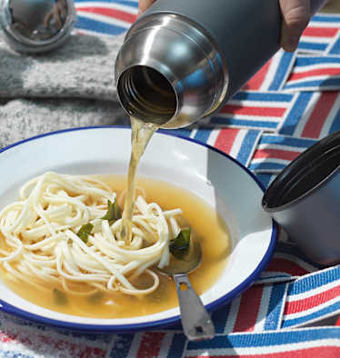 Misosuppe mit Udon Nudeln