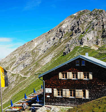 Die Nördlinger Hütte im Karwendel in Tirol