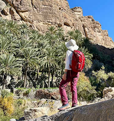 Terrassenfeld im Hadschar-Gebirge