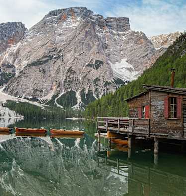 Der Prager Wildsee im Naturpark Fanes-Sennes-Prags
