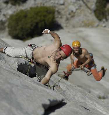 Huberbuam beim Versuch, einen Speed-Rekord an der Route "The Nose" am El Capitan aufzustellen