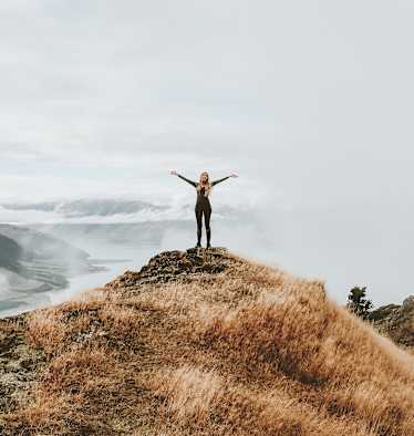 Mädchen in den Bergen