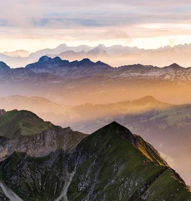 Blick vom Brienzer Rothorn in die Schweizer Alpen