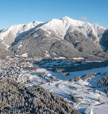 Blick auf Seefeld im Winter