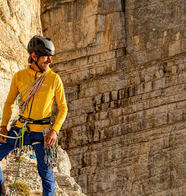 Simon Messner beim Klettern Bergwelten Podcast