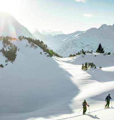 Skitourengeher am Arlberg