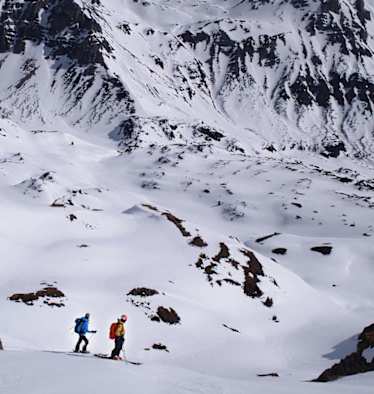 Skitourengeher bei Obertauern in den Radstädter Tauern