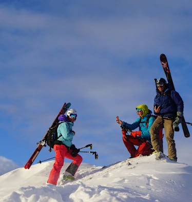 Skitourengeher am Gipfel