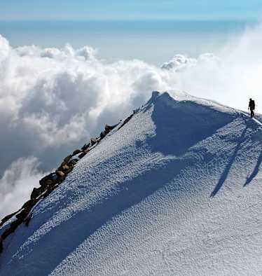 Bergsteiger am Weissmies in den Walliser Alpen