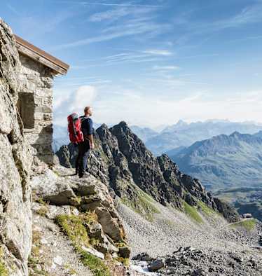 Auf der Montafoner Hüttenrunde - Blick von der Zollhütte oberhalb der Saarbrücker Hütte