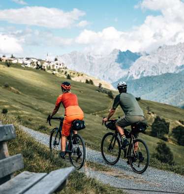 Anstieg nach Guarda im Unterengadin