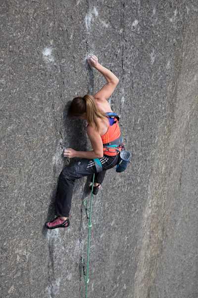 Barbara Zangerl auf der Route „Prinzip der Hoffnung“