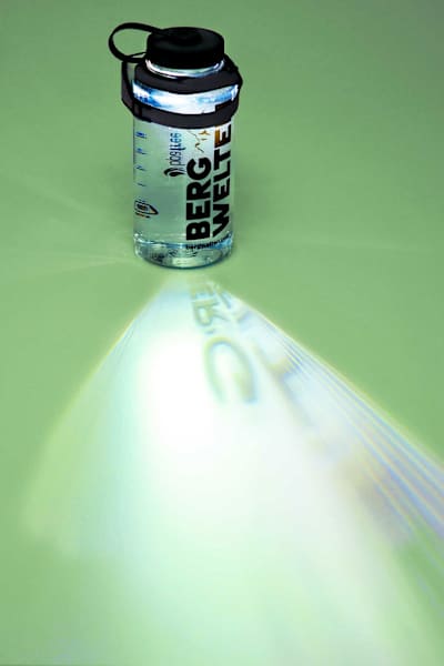 Wasserflasche als Lampe